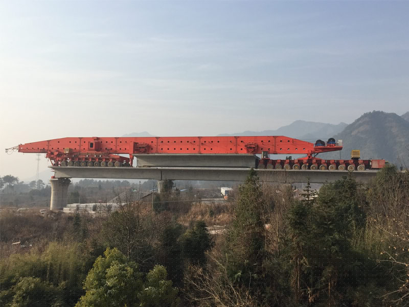 Box girder beam launcher for girder carrying and erecting